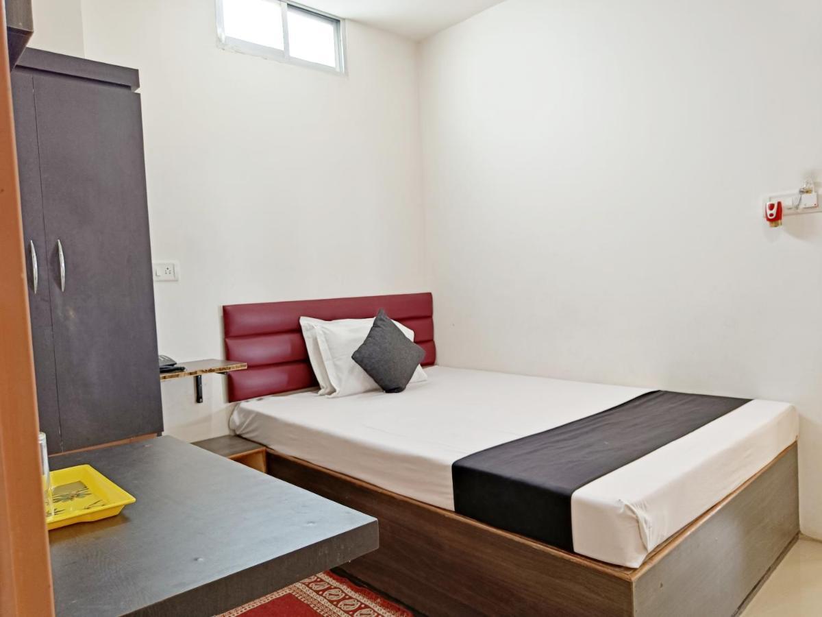 Hotel Executive Inn Hailakandi 외부 사진