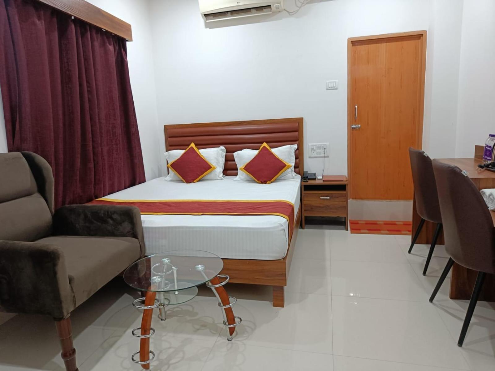 Hotel Executive Inn Hailakandi 외부 사진
