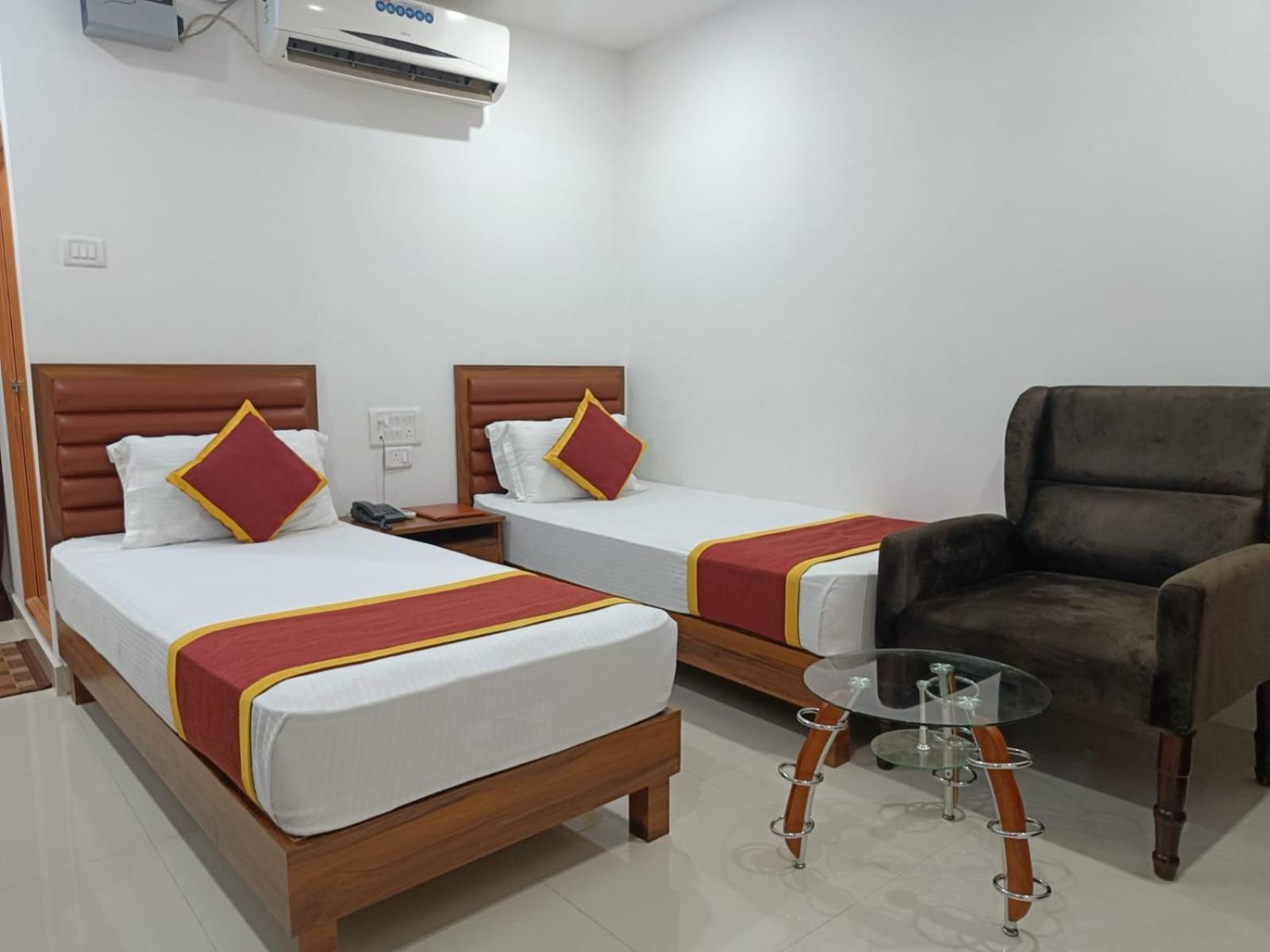 Hotel Executive Inn Hailakandi 외부 사진